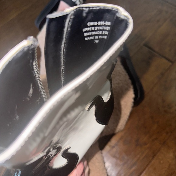 Current Mood Black and White Flame Platform Boots - Picture 7 of 7